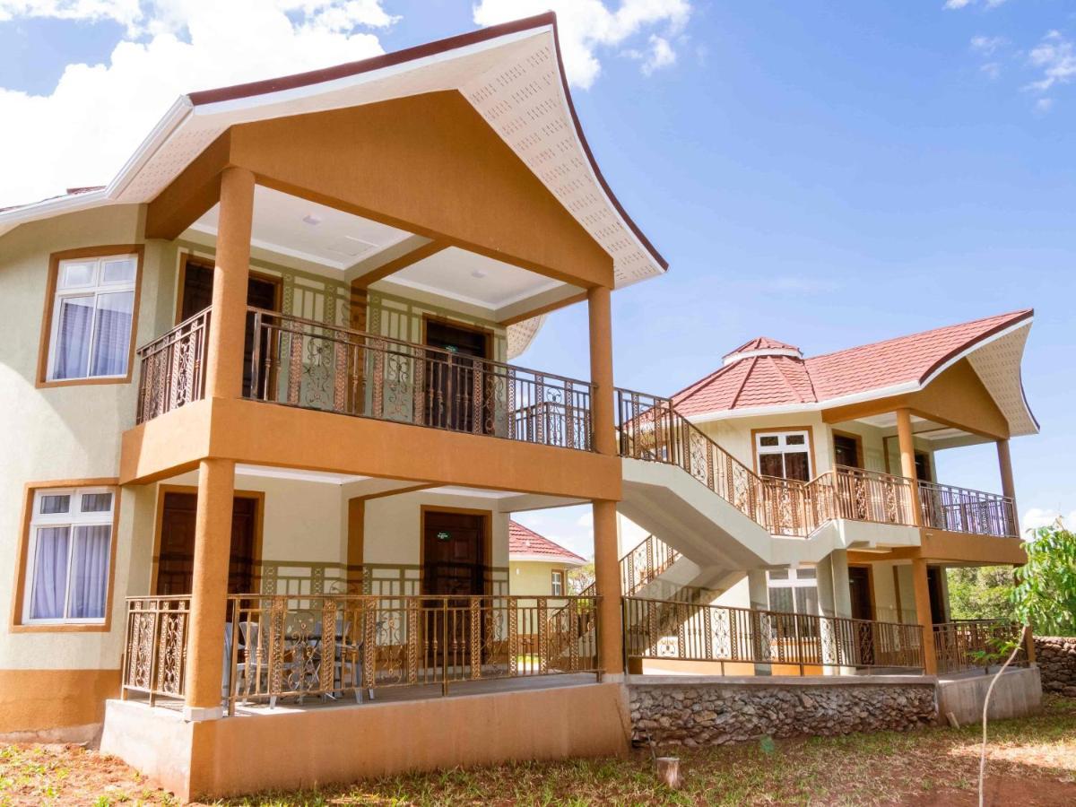 Kisimani Eco Resort & Spa Ltd Isiolo Exterior photo